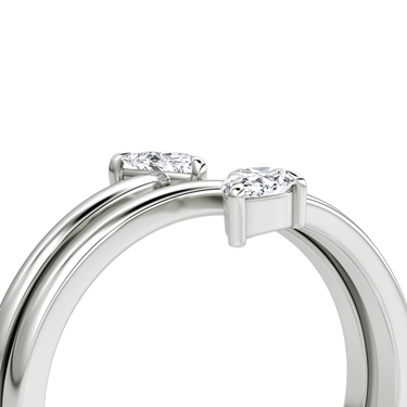 Just Brilliant Bypass Wrap ring in 18K White Gold, detail view