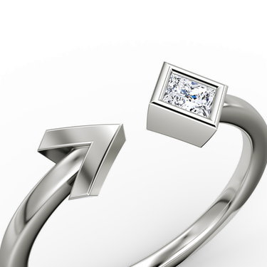 Just Brilliant Arrow Cuff Ring, 0.15Ct / Princess, 18K White Gold, detail view