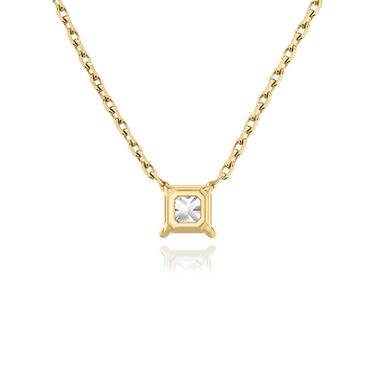 Solitaire Necklace in yellow gold, back view