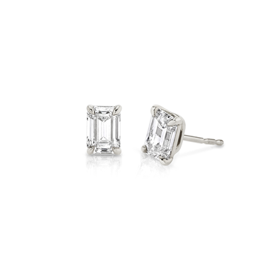 Solitaire Stud in 18K White Gold — three quarter view