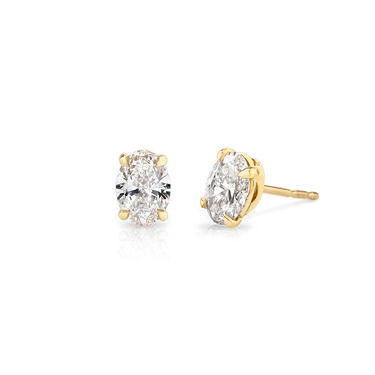 Solitaire Stud in 18K Yellow Gold — three quarter view