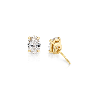 Solitaire Stud in 18K Yellow Gold — back view
