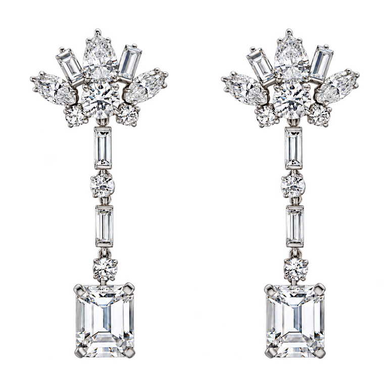Cascade Impériale Diamond Earrings in 18K white gold, front view