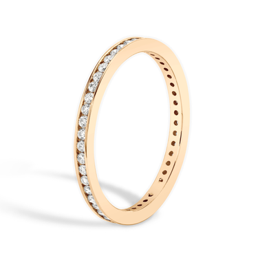 Just Brilliant Devotion band in 18K Rose Gold, side view.