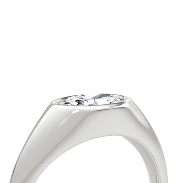 Just Brilliant East West Signet ring in white gold — detail