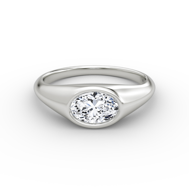 Just Brilliant East West Signet ring in white gold — front