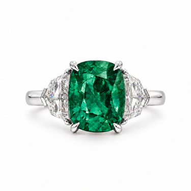 Émeraude Souveraine Ring in 18K white gold by Just Brilliant — Top view
