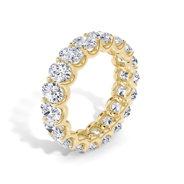 Just Brilliant Eternity Band, Full eternity / 4.5Ct / Oval in 18K Yellow Gold, upright view, unengraved.