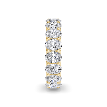 Just Brilliant Eternity Band, Full eternity / 4.5Ct / Oval in 18K Yellow Gold, side view, unengraved.
