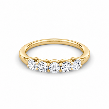 Just Brilliant Five Stone Diamond Band, Petite version with Round Brilliant diamonds in 18K yellow gold, front view. #jb-five-stone_petite_round-brilliant_18k-yellow-gold_front