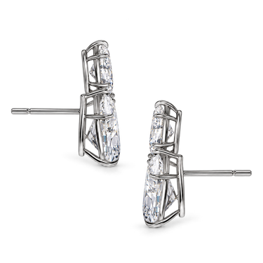 Gouttes de Lumière Diamond Studs in 18K white gold, side profiles