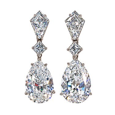 Larmes Souveraines Diamond Earrings in 18K white gold, front view