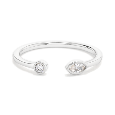 Just Brilliant petal ring in 18K White Gold, front view.