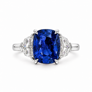 Saphir Souverain Ring in 18K white gold by Just Brilliant — Top view