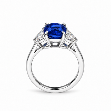 Saphir Souverain Ring in 18K white gold by Just Brilliant — Side profile