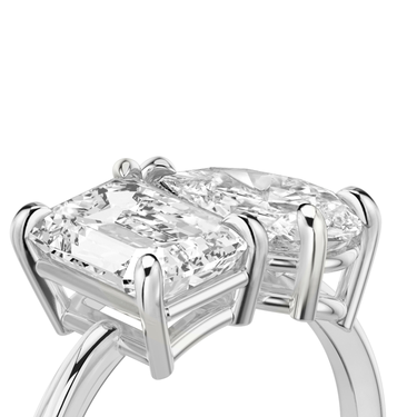 Just Brilliant Toi et Moi Diamond Ring — Plain / Emerald + Pear — 18K White Gold — detail view