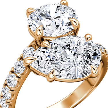 Just Brilliant Toi et Moi Bypass ring, pavé band, round brilliant and pear diamonds, 18K Rose Gold, detail view