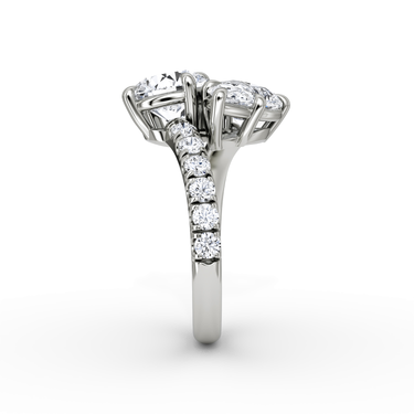 Just Brilliant Toi et Moi Bypass ring, pavé band, round brilliant and pear diamonds, 18K White Gold, side view