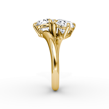 Just Brilliant Toi et Moi Bypass ring, plain band, round brilliant and oval diamonds, 18K Yellow Gold, side view