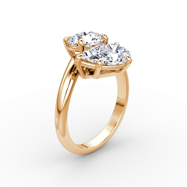 Just Brilliant Toi et Moi Bypass ring, plain band, round brilliant and pear diamonds, 18K Rose Gold, upright view