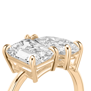 Just Brilliant Toi et Moi Diamond Ring — Plain / Emerald + Pear — 18K Rose Gold — detail view