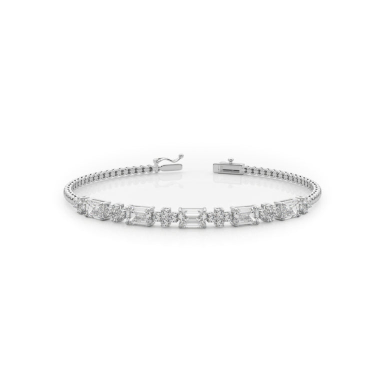 Harmonia Bracelet by Just Brilliant – radiant lab-grown diamond bracelet in 18K gold
