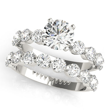 Single Row Prong Engagement Ring – Lab Diamond Engagement Ring in 18K Gold | Just Brilliant – close-up view