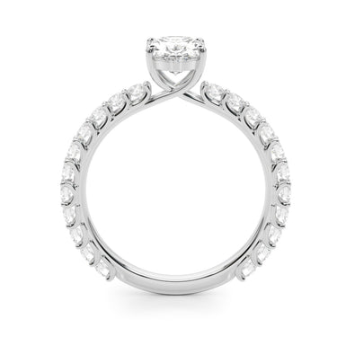 Oval Single Row Shared Prong Engagement Ring – Oval Lab Diamond Ring in 18K Gold | Just Brilliant – detail view