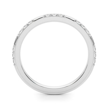 Contemporary Wedding Band – Lab Diamond Wedding Band in 18K Gold | Just Brilliant – detail view