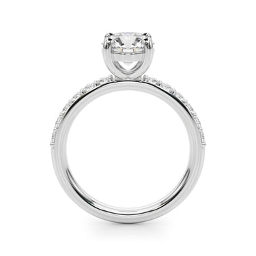 Single Row Round Engagement Ring – Round Lab Diamond Engagement Ring in 18K Gold | Just Brilliant – detail view