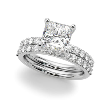 Single Row Princess Cut Engagement Ring – Princess Cut Lab Diamond Engagement Ring in 18K Gold | Just Brilliant – close-up...