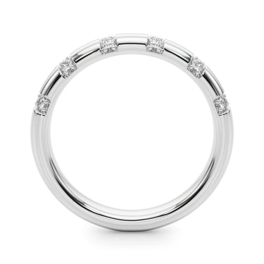 Contemporary Wedding Band – Lab Diamond Wedding Band in 18K Gold | Just Brilliant – detail view