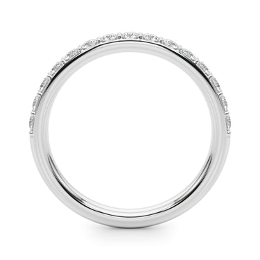 Shared Prong Wedding Band – Lab Diamond Wedding Band in 18K Gold | Just Brilliant – detail view