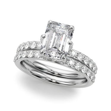 Engagement Ring – Lab Diamond Engagement Ring in 18K Gold | Just Brilliant – close-up view