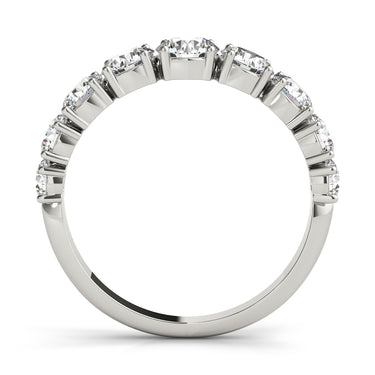Single Prong Stackable Wedding Band – Lab Diamond Wedding Band in 18K Gold | Just Brilliant – detail view