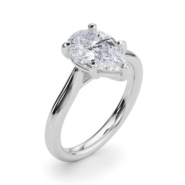 Solitaire Pear Shape – Pear-Shaped Lab Diamond Jewelry in 18K Gold | Just Brilliant – lifestyle view