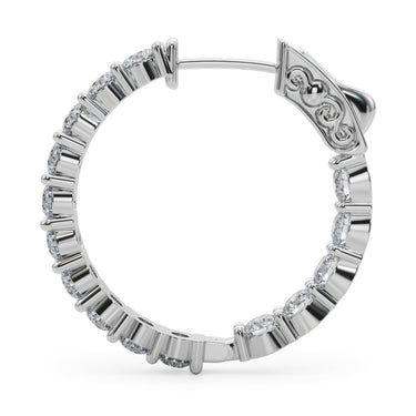 Inside-Out Shared Prong Round Hoop Earrings – Round Lab Diamond Hoop Earrings in 18K Gold | Just Brilliant – detail view