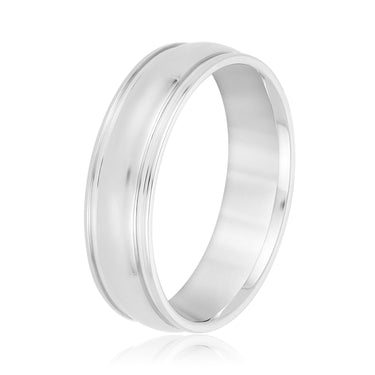 6mm Standard Weight Mens Band – Lab Diamond Men's Band in 18K Gold | Just Brilliant – detail view