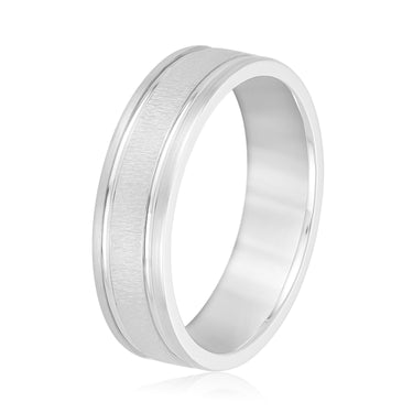 6mm Standard Weight Mens Band – Lab Diamond Men's Band in 18K Gold | Just Brilliant – detail view