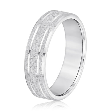 6mm Standard Weight Mens Band – Lab Diamond Men's Band in 18K Gold | Just Brilliant – detail view
