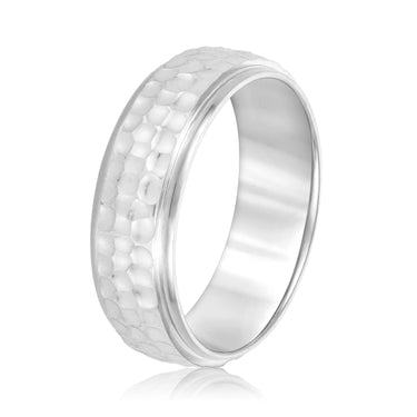 7mm Standard Weight Mens Band – Lab Diamond Men's Band in 18K Gold | Just Brilliant – detail view