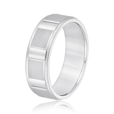 6mm Standard Weight Mens Band – Lab Diamond Men's Band in 18K Gold | Just Brilliant – detail view