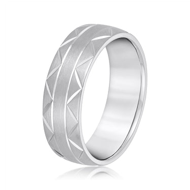 6mm Standard Weight Mens Band – Lab Diamond Men's Band in 18K Gold | Just Brilliant – detail view