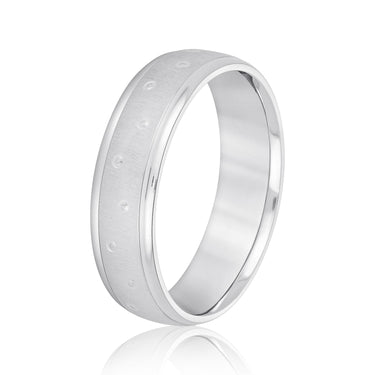 6mm Standard Weight Mens Band – Lab Diamond Men's Band in 18K Gold | Just Brilliant – detail view