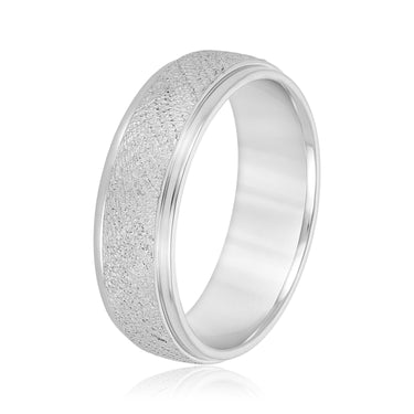 6mm Standard Weight Mens Band – Lab Diamond Men's Band in 18K Gold | Just Brilliant – detail view