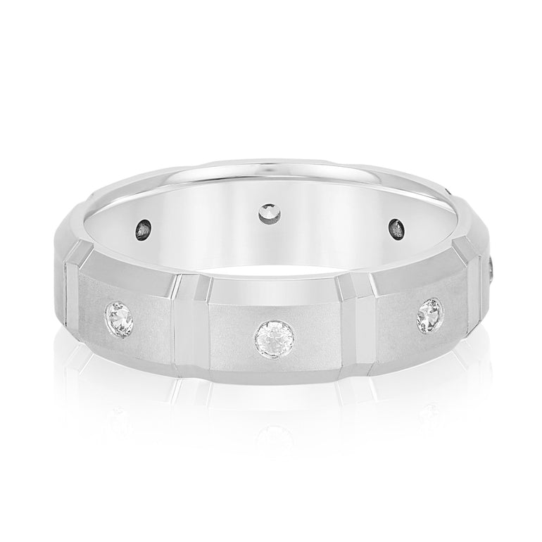 6mm Heavy Weight Mens Band with Diamond – Radiant Lab Diamond Men's Band in 18K Gold | Just Brilliant