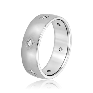 7mm Heavy Weight Mens Band with Diamond – Lab Diamond Men's Band in 18K Gold | Just Brilliant – detail view