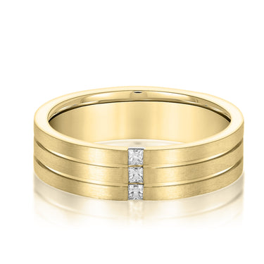 Breakdown-6mm Heavy Weight Mens Band – Lab Diamond Men's Band in 18K Gold | Just Brilliant – close-up view