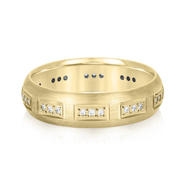 Breakdown-6mm Heavy Weight Mens Band – Lab Diamond Men's Band in 18K Gold | Just Brilliant – close-up view