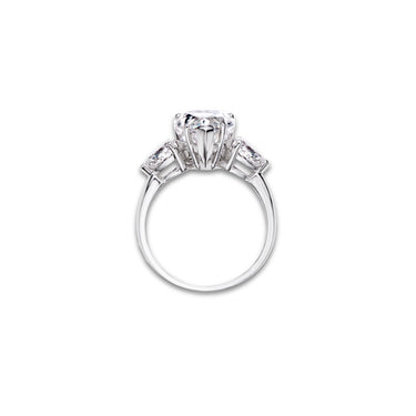 Pear Prism Ring by Just Brilliant – 6ct pear-shaped lab diamond engagement ring in 18K white gold – detail view